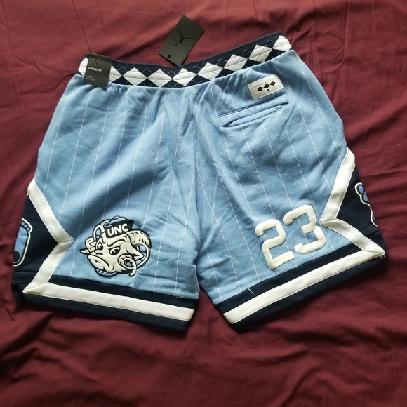 Nike Air Jordan UNC Chapel Hill Shorts - Picture 7 of 16